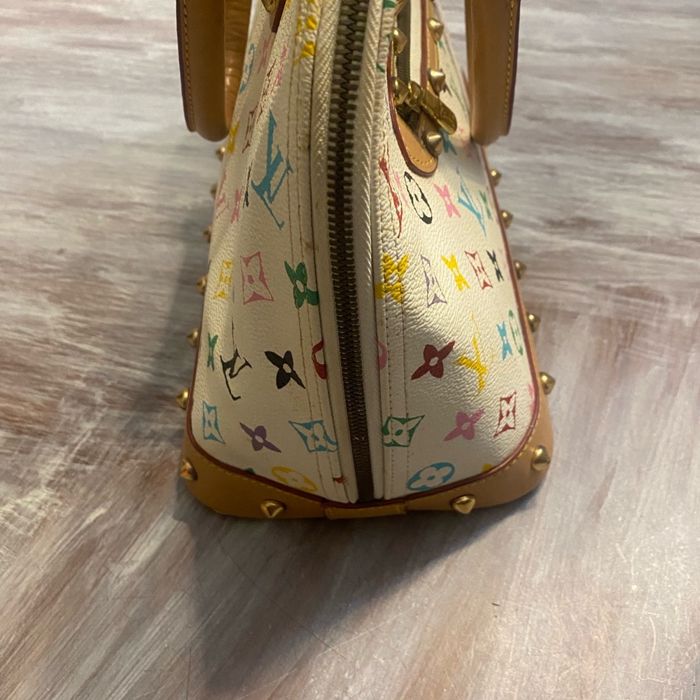 Fun Handbag - Picture 6 of 8